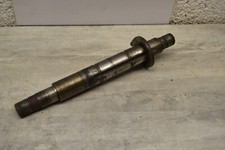 Axe de roue arrière Honda