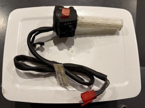 Une commande commodo droit - commande,
