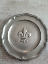 Grande assiette en étain