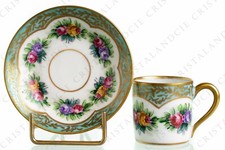 Tasse à expresso aux fleurs