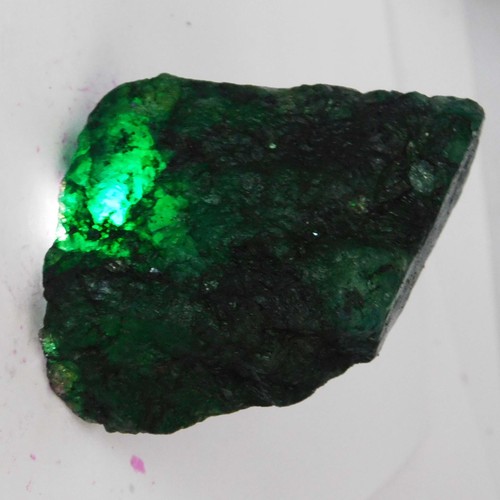 émeraude verte naturelle - Émeraude,