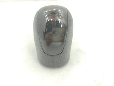 - POMMEAU DE LEVIER DE