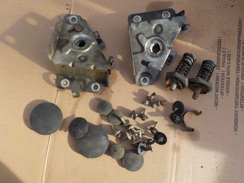 Verrous capot pieces - (x2),