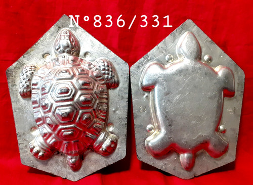 836 331 ancien - , moule