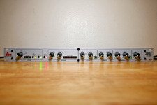 PRÉAMPLI MICRO DBX MIC PREAMP