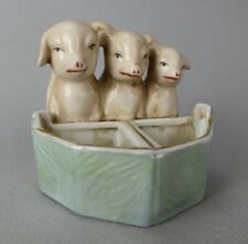 ABREUVOIR 3 PETITS COCHONS POUR POT A MOUTARDE SEL OU POIVRE EN CERAMIQUE 839