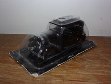 1/43 1/43eme Ixo voiture russe
