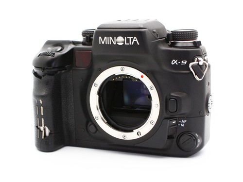 Minolta alpha maxxum - α-9,