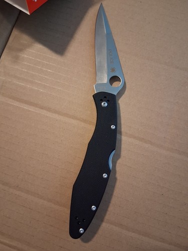 Spyderco police black - vg-10,