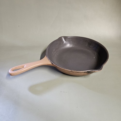 Petite poêle creuset en - petite,