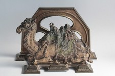 Porte courrier oriental