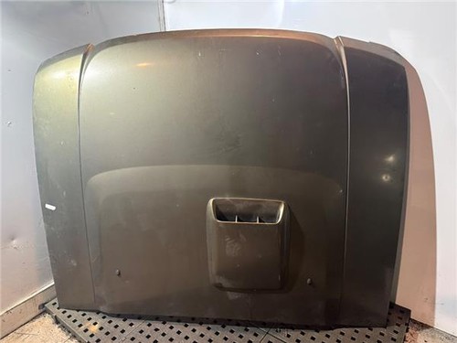 Capot nissan patrol item23 - capot,