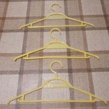 Lot ensemble stock de cintres