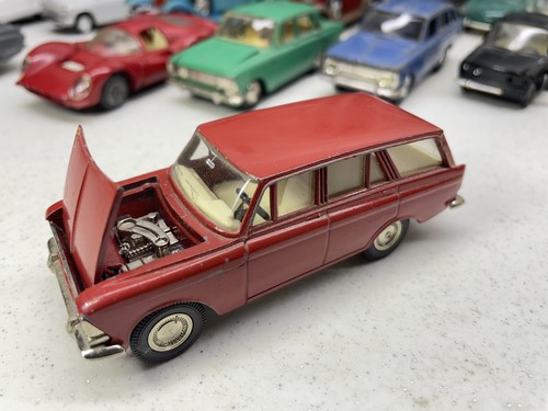 A90 russian car - russian, ussr