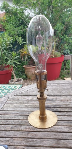 Lampe phare industrielle - phare,