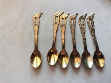 ancien décoration militaire Marocaine avec des anciens cuillère 