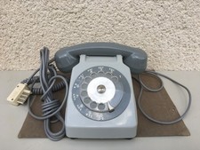 Ancien téléphone à cadran gris / Socotel / Téléphonie / Collection