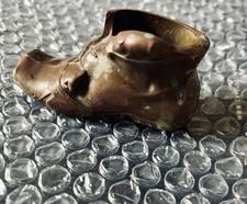 Pyrogène ancien XXème forme de chaussure avec souris en Bronze Anglais PEERAGE