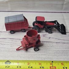 Ertl 3 pieces 1/64  IH tractor w/loader and Chopper box and mixer diecast red