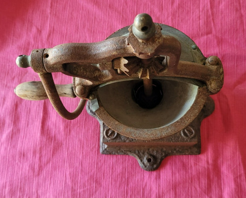 Ancien moulin cafe - a, de