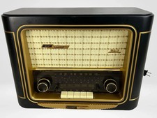 Grundig Classic International Anniversary Edition AM/FM/SW Radio 960 Works READ