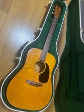 Martin D-18 / Acoustic Guitar w/ Original HC made in 1976