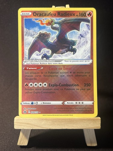 Carte pokémon dracaufeu - pokémon,