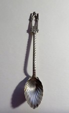 Cuillere néogothique argent