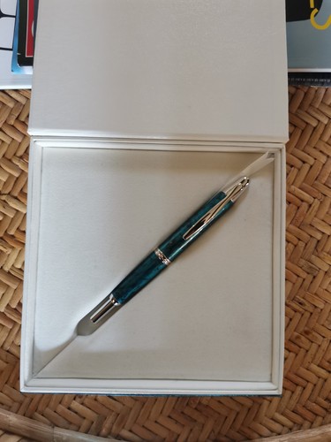 Stylo plume pilot capless - stylo,