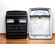 Bouchon de nez de capot avant