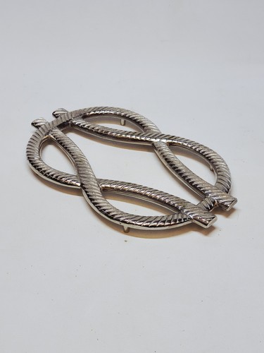 Dessous plat vintage métal - dessous,