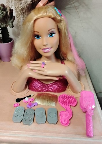 Barbie tête coiffer et - barbie,