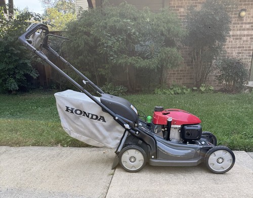 Honda hrx217k6vkaa 200cc lawn - honda,
