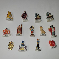 Lot de 13 Fèves de collection