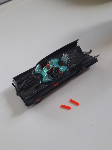 Splendide ancienne batmobile - ancienne,