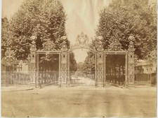 Grille du Parc Monceau, Av Van