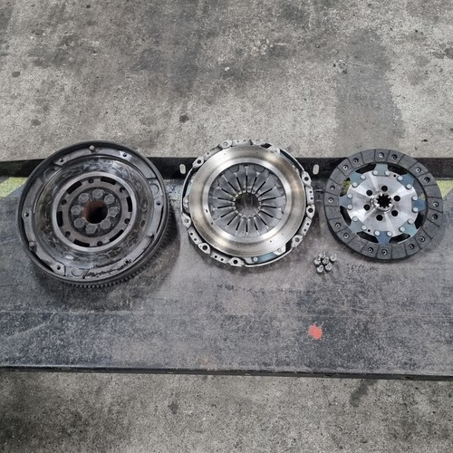 Volant moteur kit embrayage - moteur,