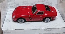 voitures miniatures 1 43 Ferrari