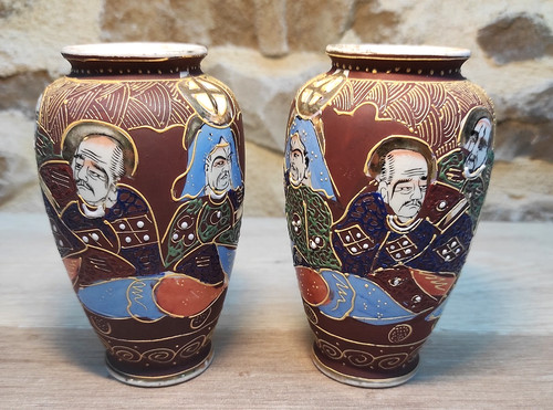 Lot vases japonais - de,