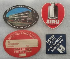 LOT de 4 ETIQUETTES ANCIENNES