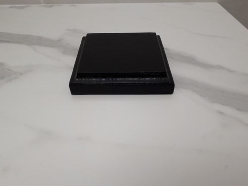 Socle bois noir - socle,