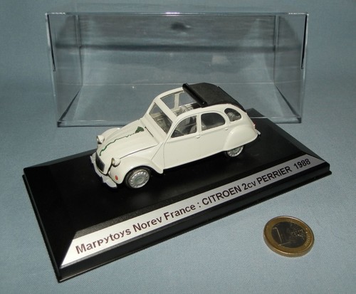 Marpytoys base norev - 1/43,