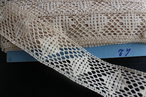 Ancienne dentelle damiers - ancienne,