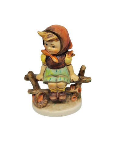 Figurine hummel goebel - j,