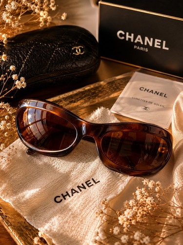 Lunettes soleil chanel - soleil,