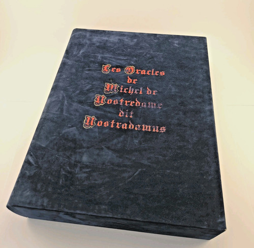 Les oracles nostradamus - nostradamus,