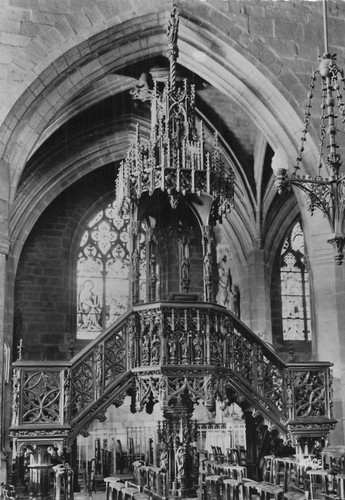 Vitre eglise notre - 35, dame