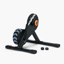 Rouleau Intelligent WAHOO KICKR CORE 2 Avec Zwift Pignon + Click
