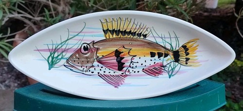 Ancien plat navette - plat, en