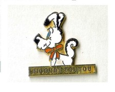 Pin's comic book Asterix and Obelix dog Idéfix curler dog pet groomer
